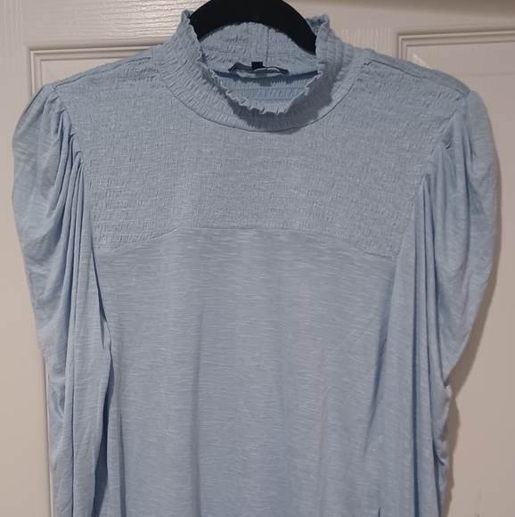 7 FOR ALL MANKIND BABY BLUE PUFF SHOULDER MOCK NECK RAYON TOP100% RAYON NEW - Picture 2 of 7
